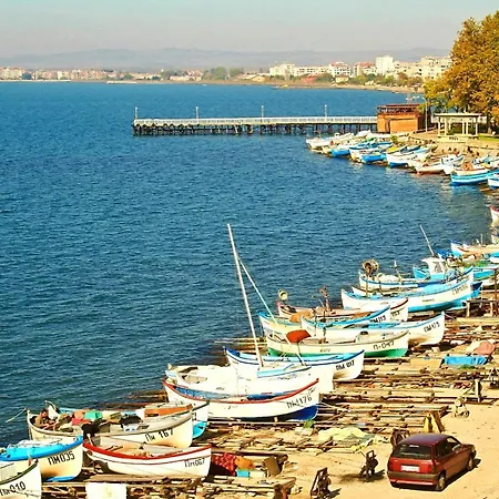 Pomorie Sea&history Apartmán
